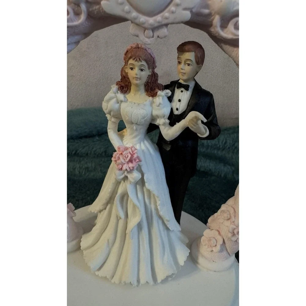 Vtg 1992 San Francisco Music Box Bride & Groom CAKE TOPPER Both Red Hair